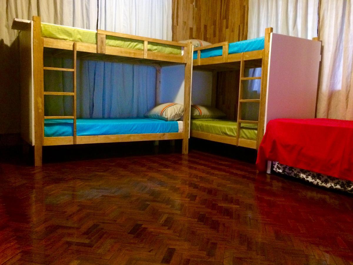 Hostel Tropical Dumaguete City Zewnętrze zdjęcie